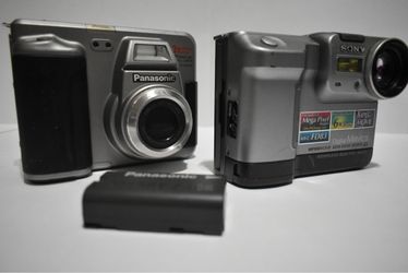 Panasonic PalmCam & Sony MVC-FD83 Digital Cameras UNTESTED