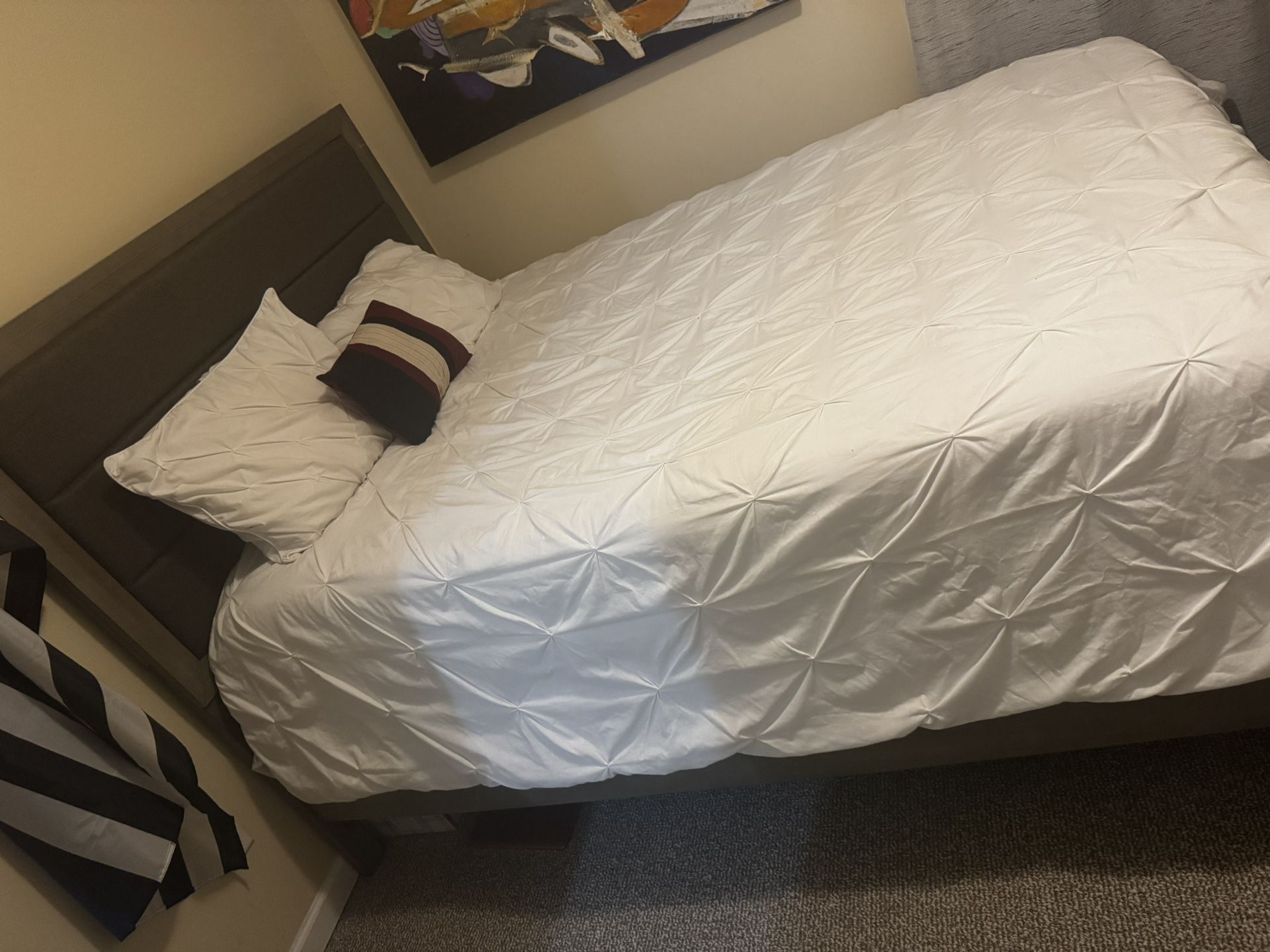 Queen Bed