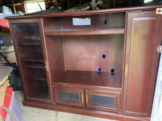 Tv stand