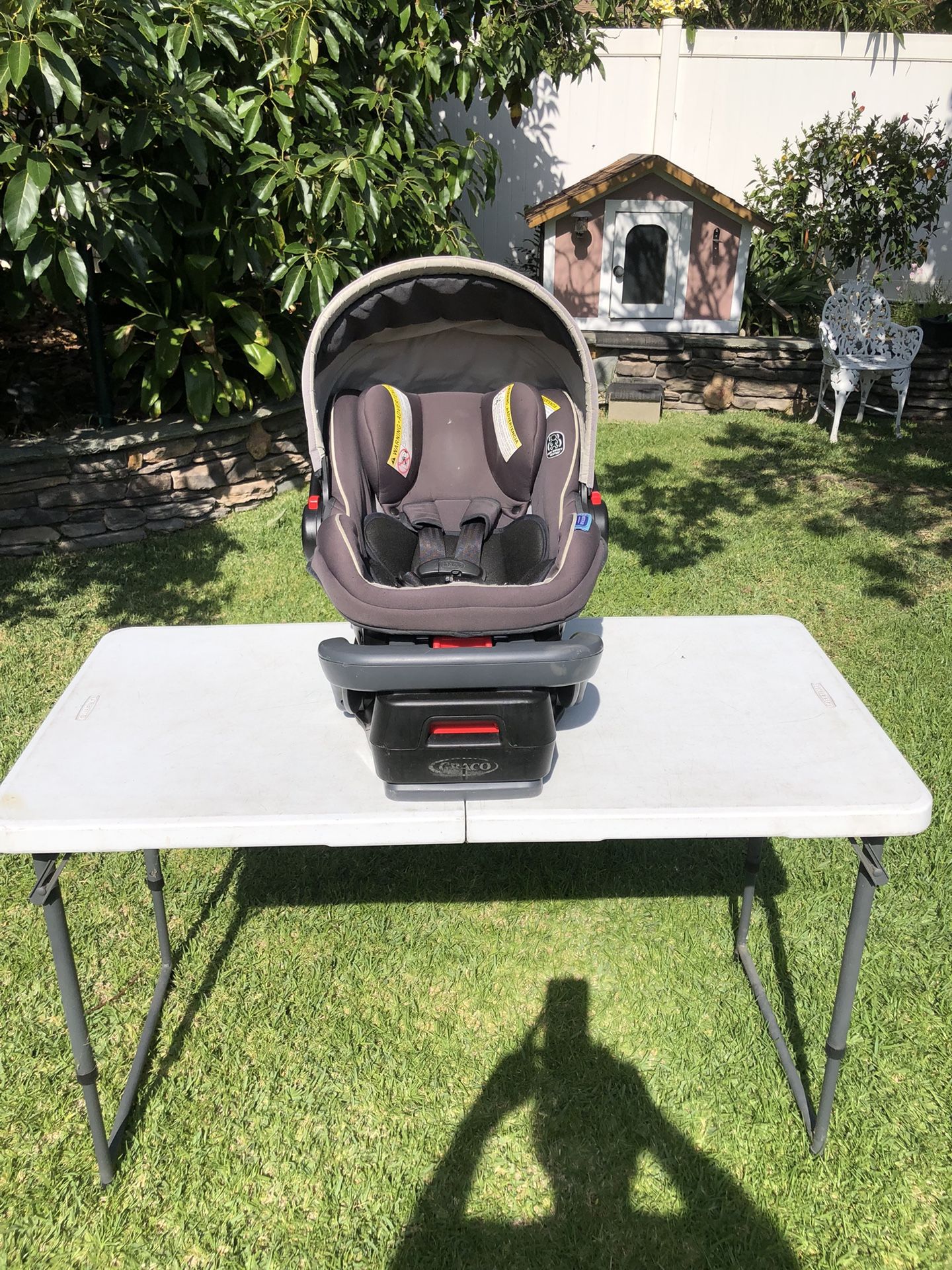 Graco Infant Car Seat & Base