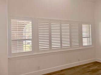 Interior Wood Shutters- Custom, Plantation, Professional Installation, Licensed Company, Window Treatments & Coverings, Persianas De Madera, Espanol