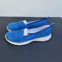 New Propet Travelite Slip On Woven Shoes Size 10New Propet Travelite Slip On Woven Shoes Size 10