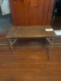 Vintage Wood & Metal sewing table :27x32x17”. Good condition