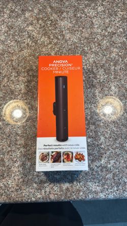 Sous vide cooker
