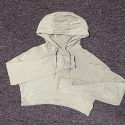 Gym Shark Cropped Hoodie 