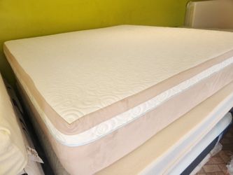 Mattress and box spring king size