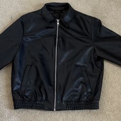 FAUX LEATHER JACKET LIKE BRAND NEW $35 MEDIUM