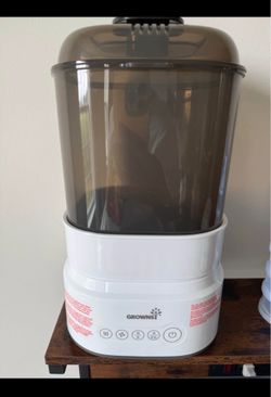 Grownsi Bottle Sterilizer & Dryer