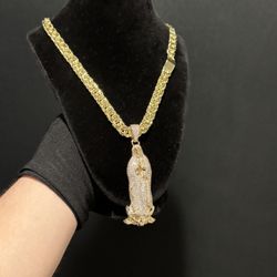 14K Gold filled chino link chain with a diamond Virgin Mary Pendant 