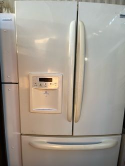 Kenmore French Door Refrigerator with Ice Dispenser