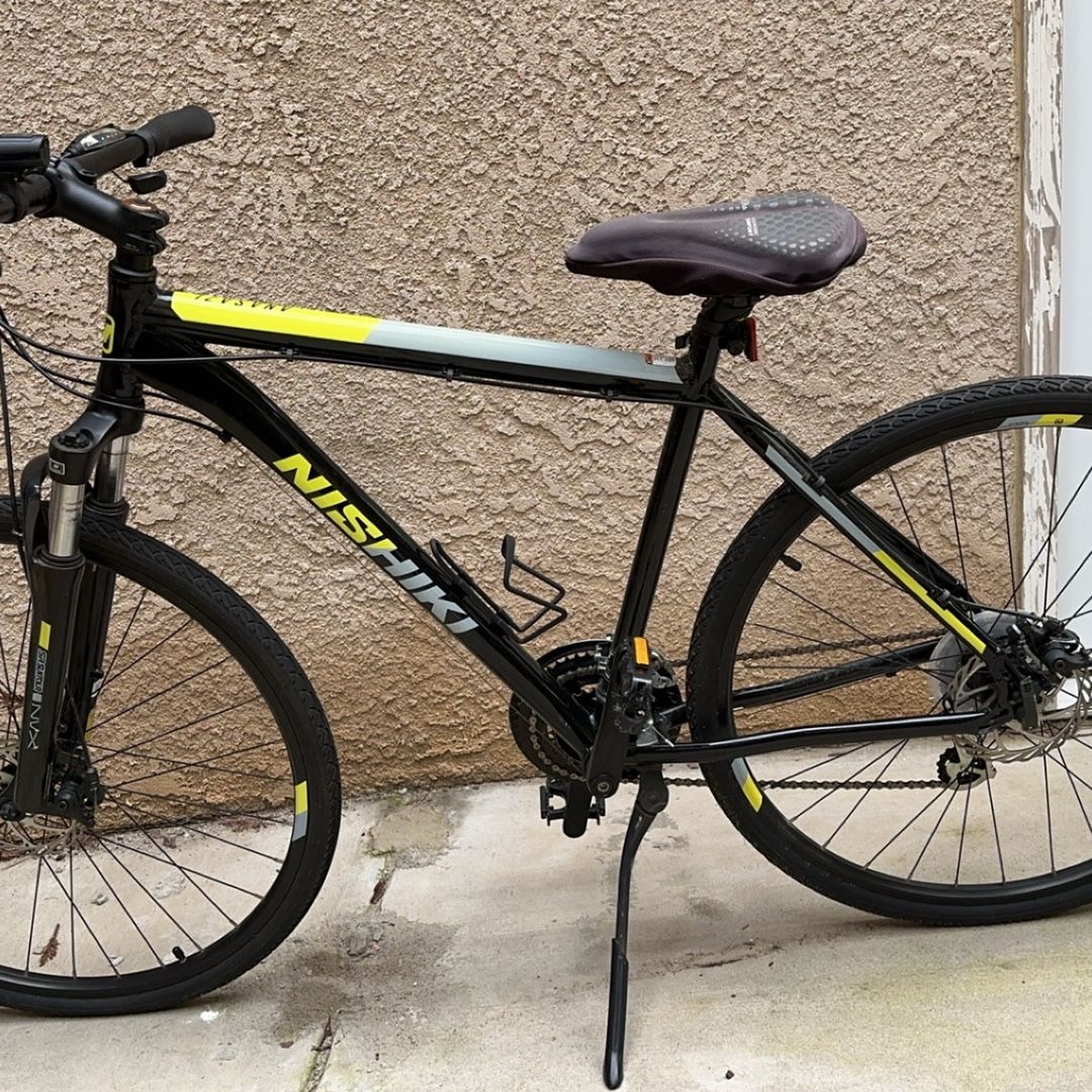 Nishiki Anasazi Hybrid Mens Bike for Sale in Clovis CA OfferUp