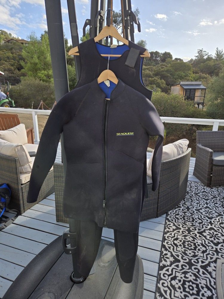 Scuba Suit With Bag And Water Shoes