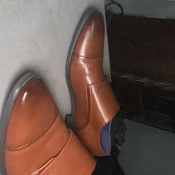 Men casual dress shoes size 8.5