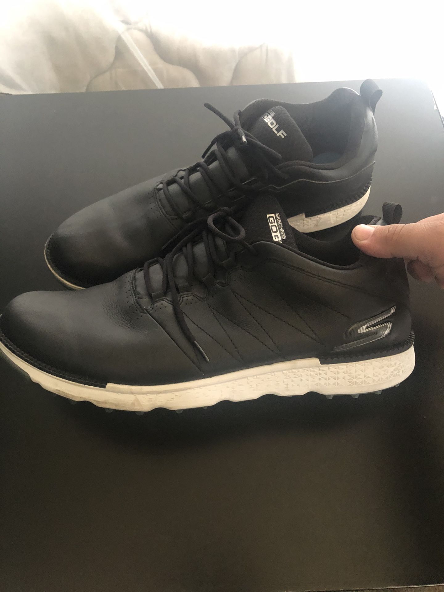 Sketchers Go Golf Size 14