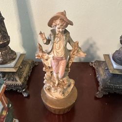 Lady Statue 