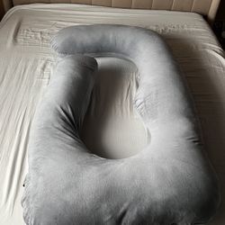 Pregnancy Pillow - U-Shaped Full Body