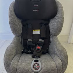 Britax Boulevard ClickTight Convertible Car Seat