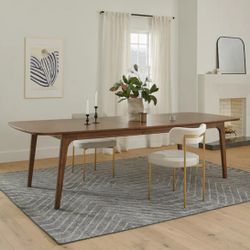 Article Plumas Extendable Dining Table