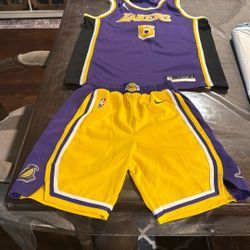 Lakers  Jersey And Shorts 