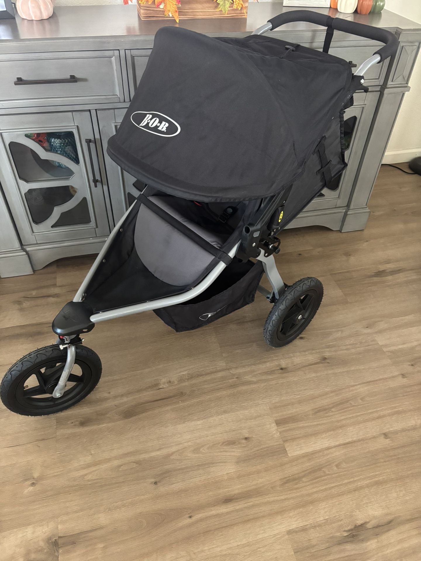 Jogging stroller 