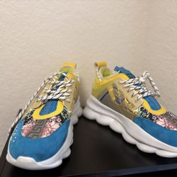 Versace chain reaction, color way blue/yellow