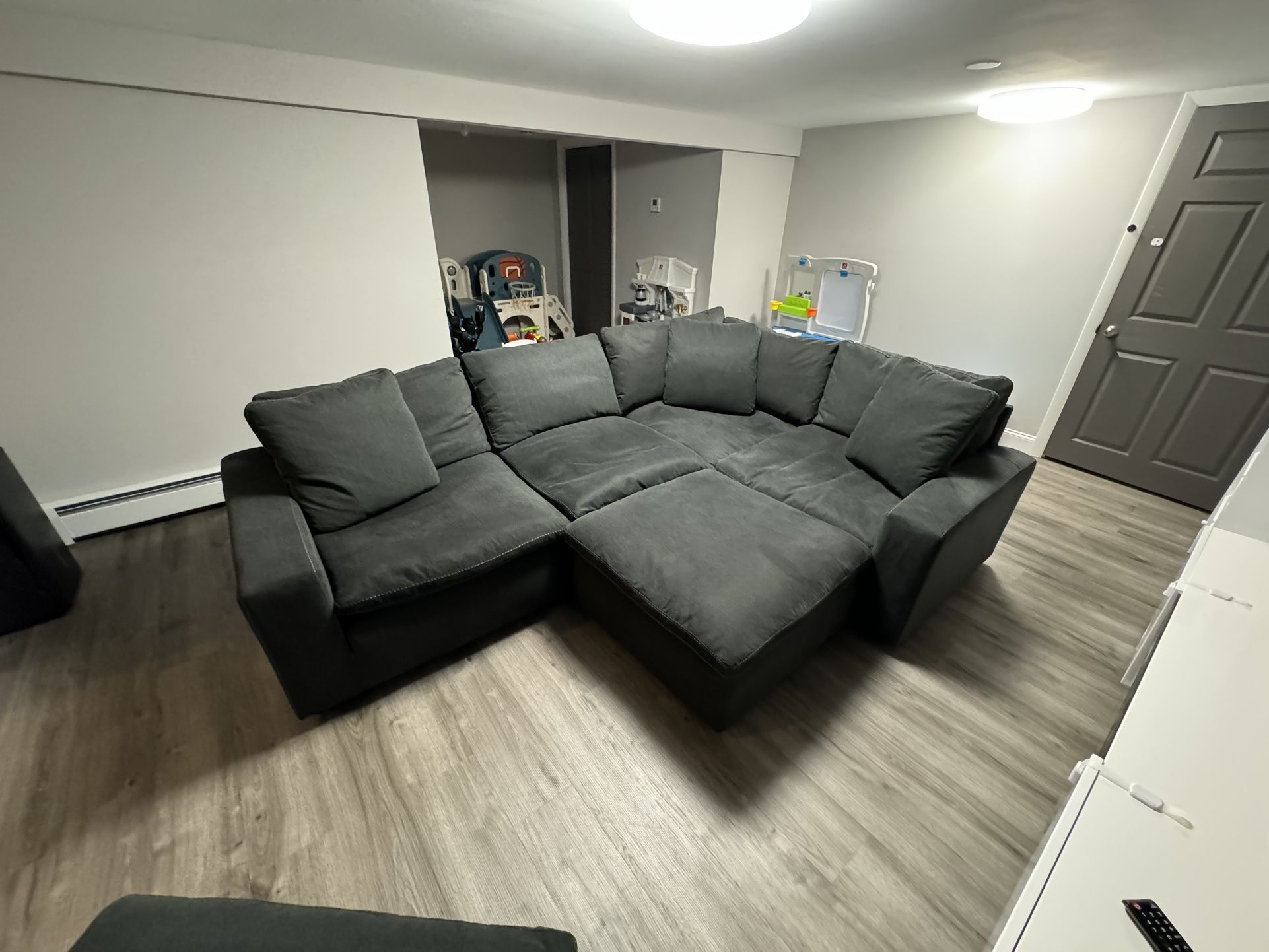 Gray 6 Piece Sectional