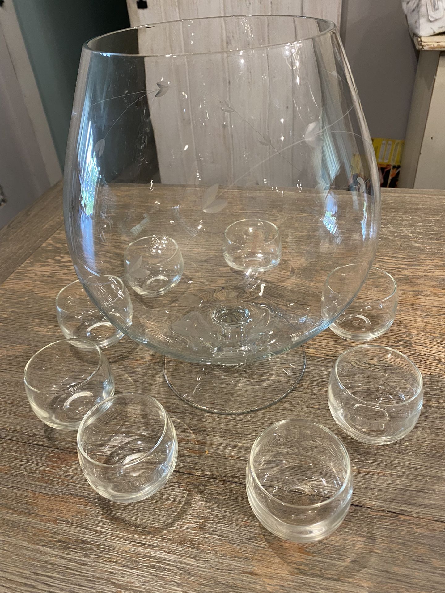 Princess House Punch Bowl With 12 Glasses