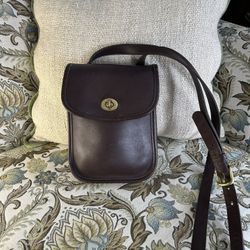 Vintage Couch Crossbody 