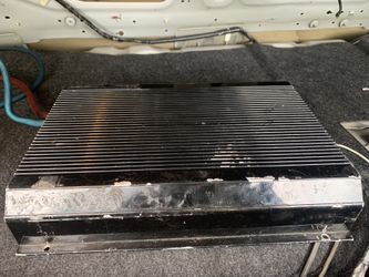 Good  Old Matt Amp 2800 watts 