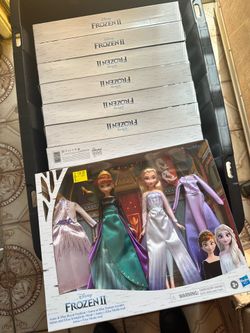 Disney's Frozen 2 Anna and Elsa Royal Fashion, Dolls, Clothes & Accessories New!