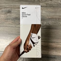 New Nike Dura Feel Golf Glove RH Lefty Golfer Medium