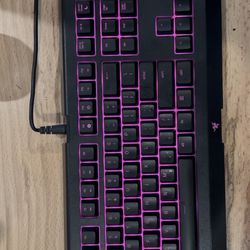 GAMING KEYBOARD RAZOR BRAND 