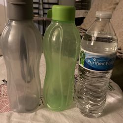 Tupperware Each