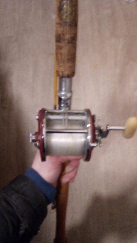 Eagle Claw Heavy Duty Trolling Rod And Penn Peer Reel