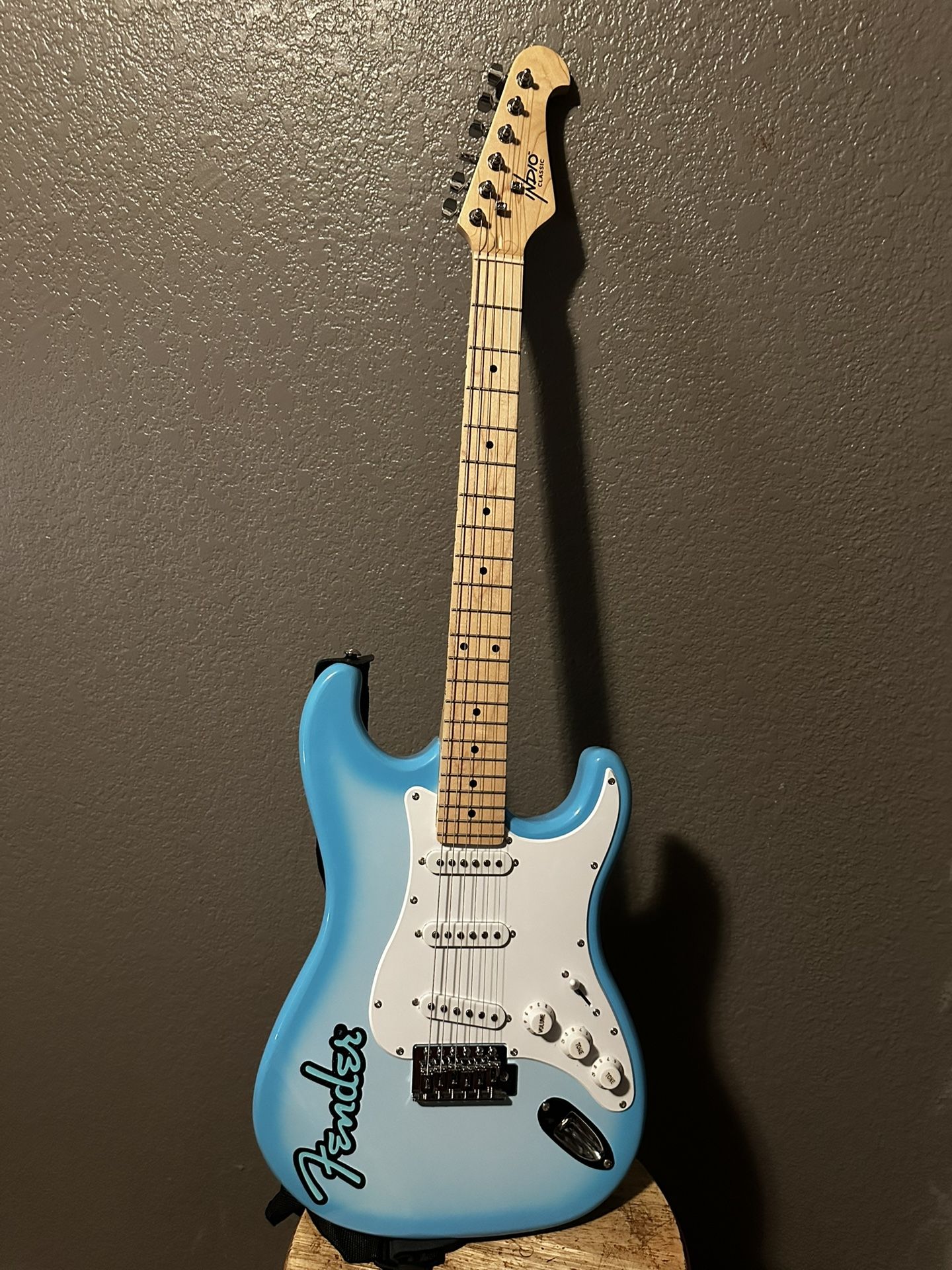 Electric Guitar / Amplifier /Guitar Bag