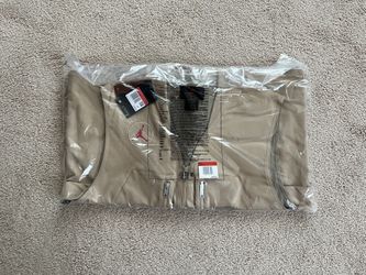 Travis Scott Nike Jordan Men’s Size Large NWT L