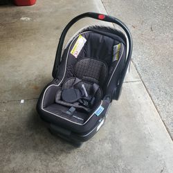 GRACO Used Infant Car Seat