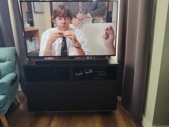 Entertainment Center / TV Stand w/ Drawers