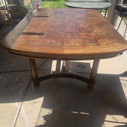 Used Table has 2 Leaf To Extend