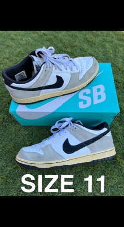 Vintage 2009 Nike NYX Dunk Low Premium SIZE 11