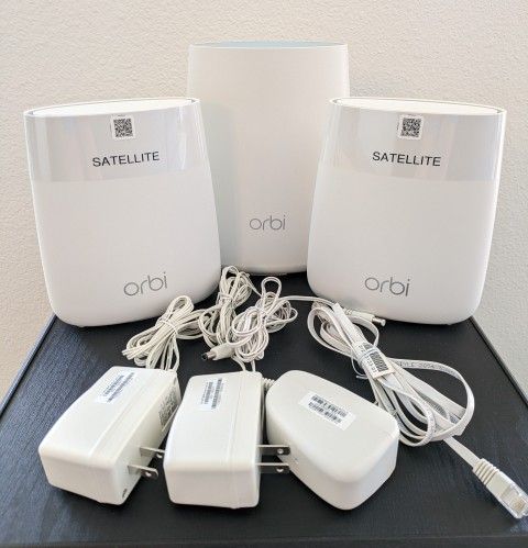 Netgear orbi Whole Home WiFi System (Tri-band, 2.2 Gbps) ... up to 6,000 SF