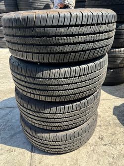 195/55r16 Bfgoodrich tires en excelentes condiciones de vida las 4
