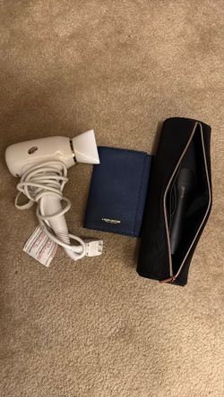 Hair supplies and Laura Mercier brush set - Beauty