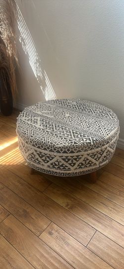 Boho Round Patterned Ottoman