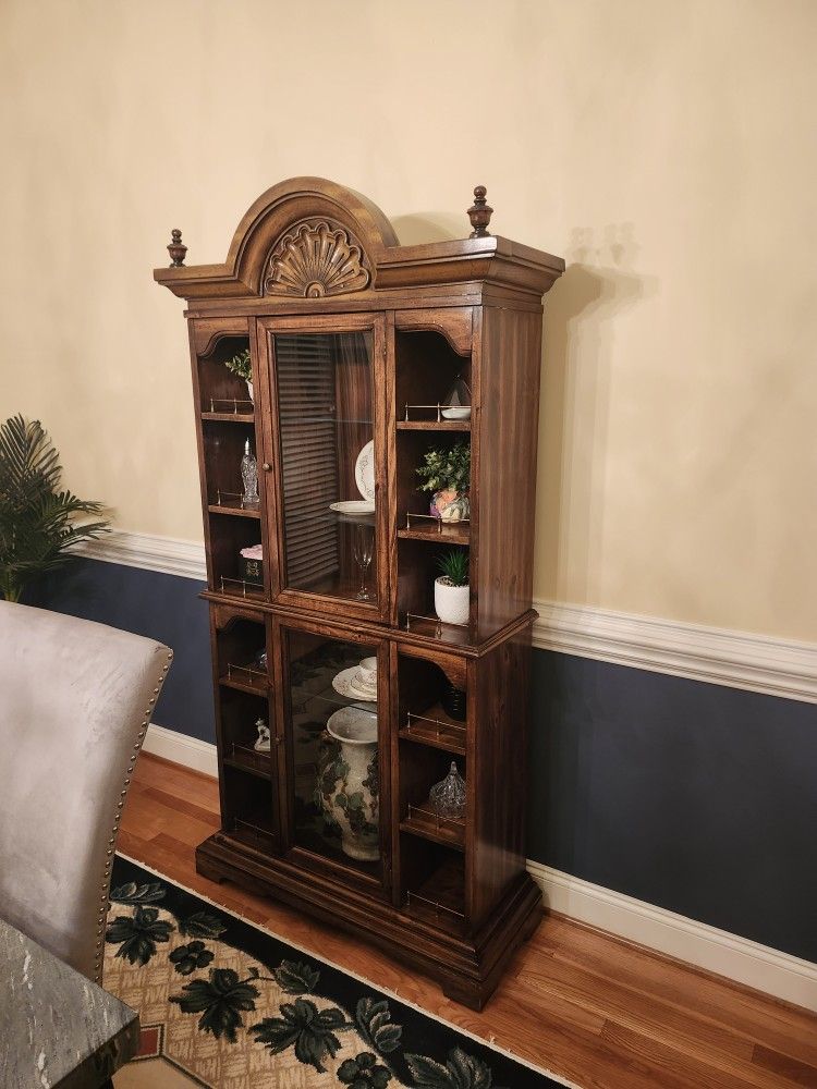 China Hutch