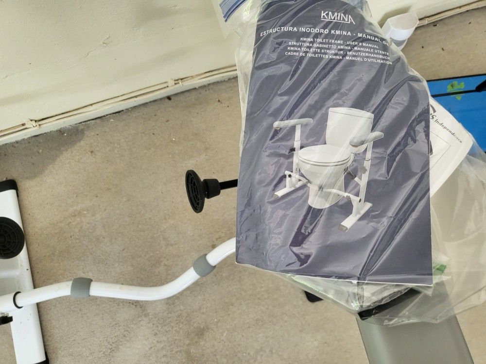 Toilet Frame