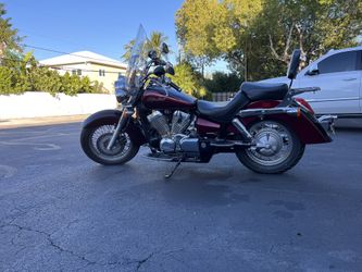 Honda Shadow 750