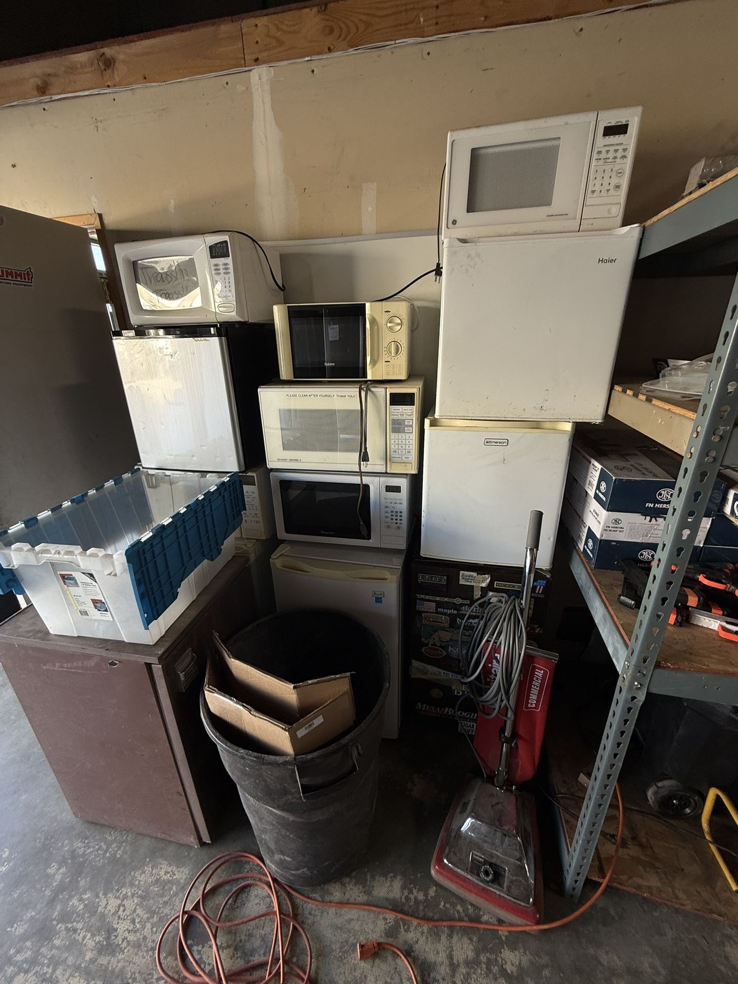 Used Microwaves And Mini Fridges 