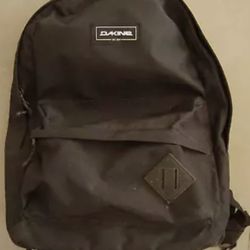 DAKINE Lightweight Backpack Black