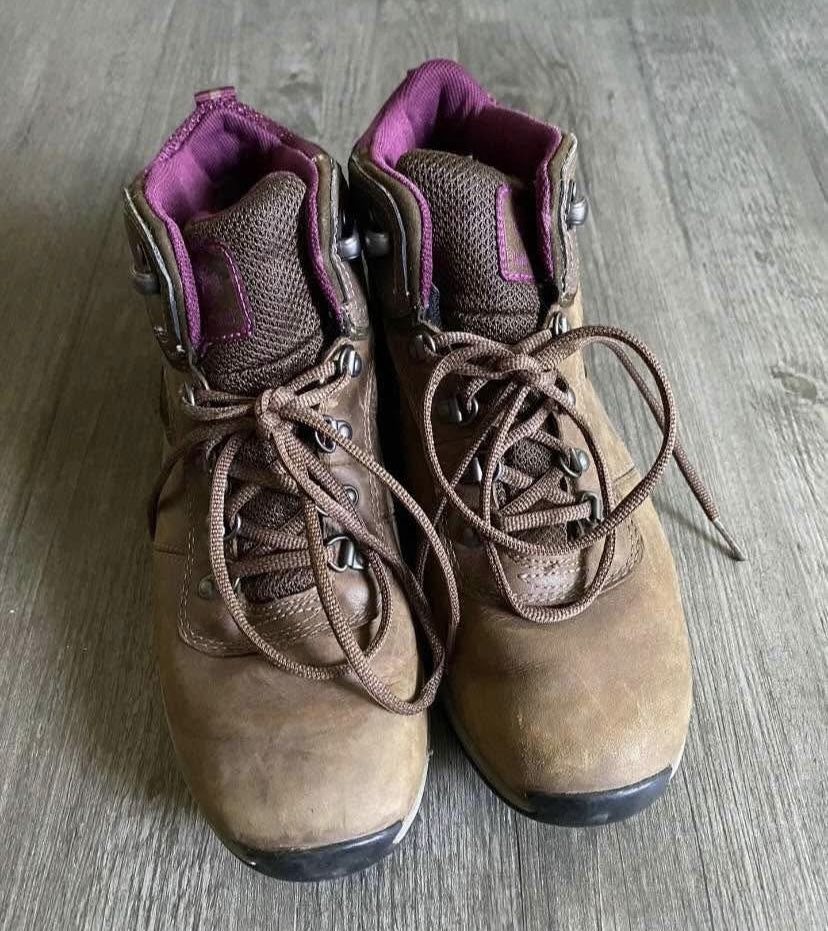 Women’s Hiking Boots